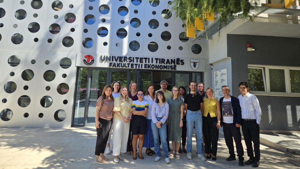 UNINOVIS is shaping a new, more flexible and international approach to learning